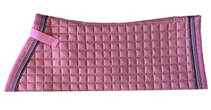 เบาะรองนั่งลายควิลท์สีชมพูทนทานปรับแต่งขนาดสีได้ทำจากวัสดุที่เป็นมิตรกับสิ่งแวดล้อมสำหรับขี่ม้าแข่งม้า - Product Image 4