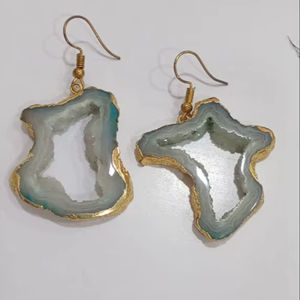 Pendientes Largos de Piedra Natural Hechos a Mano con Baño de Oro, Joyería de Moda para Mujer, Principalmente Latón, 20% de Descuento y Regalo de Año Nuevo - Product Image 3