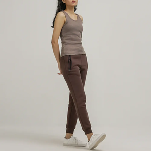 Camiseta sin mangas con estampado de logotipo personalizado de secado rápido para mujer, camiseta sin mangas para yoga y gimnasio para mujer, camisetas sin mangas de talla grande para mujer - Product Image 4