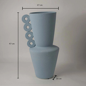 Vente en gros petit vase à fleurs rustique nordique mat en céramique bleu ciel pour décoration intérieure - Product Image 3