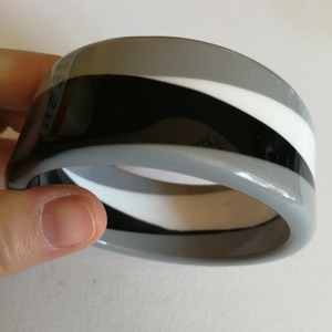 UJBOX, pulsera acrílica con estampado de mármol minimalista moderno, brazaletes de resina impermeables, brazaletes de moda Art Deco llamativos apilables - Product Image 4
