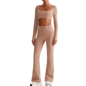 Conjunto de entrenamiento de Yoga de manga larga con logotipo personalizado para mujer Traje de Yoga de dos piezas de cintura alta para mujer - Product Image 1