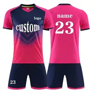 Vêtements de football pour hommes Maillot de football vierge à personnaliser Fabricant d'uniformes de football pour jeunes Ensembles d'équipe - Product Image 2