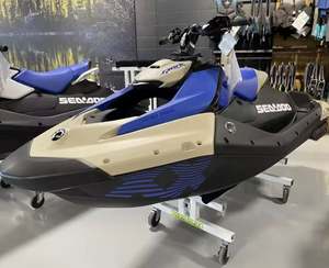 Moto Acuática Sea SPARK 3UP Trixx EW 2025 Disponible - Product Image 3