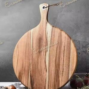 Recién llegado, tabla redonda de bambú sólido para servir y cortar Pizza, Pizza personalizada, pizza giratoria de madera, Pizza redonda de madera con mango - Product Image 6