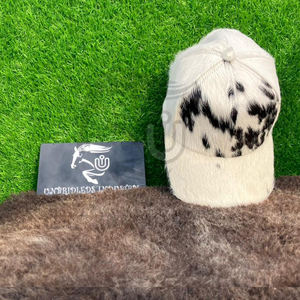 Gorra Casual de 6 Paneles de Cuero Vacuno Natural Negro y Blanco, Transpirable e Impermeable para Actividades al Aire Libre - Product Image 2