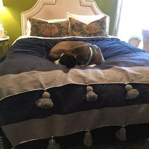 Couverture marocaine faite à la main, authentique artisanat berbère, couverture douce tissée à motifs tribaux, décoration d'intérieur, cadeau - Product Image 1