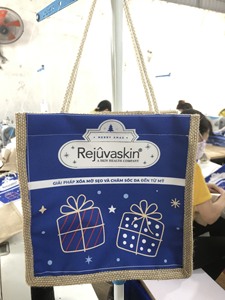 100% From Vietnam Factory Vintage Fashion <b>Jute</b> <b>Bags</b> With Design Customized Hot Trend 2024 Eco Friendly <b>Shopping</b> <b>Bag</b> - Product Image 3