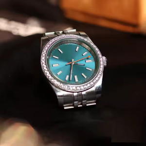 Reloj de Lujo con Diamantes de Moissanita VVS Verdes, Estilo Hip Hop, Caja de Acero Inoxidable Antiguo, Personalizado, de Alta Calidad, Analógico Miyota - Product Image 2