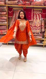 Top de fiesta de diseñador-Dhoti y Dupatta - Product Image 3