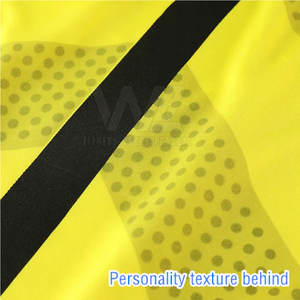 Uniforme de Fútbol Personalizado al por Mayor de Primera Calidad, Transpirable y Ligero, Impreso en 100% Poliéster, Colores y Logotipo Personalizados, Ropa de Equipo - Product Image 6