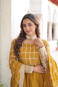 ชุดเดรสยาวทรงอานาร์กาลีผ้าจอร์เจตต์สุดหรูสำหรับงานแต่งงานแบบอินเดียและชุดเจ้าสาวแบบปากีสถาน - Product Image 6