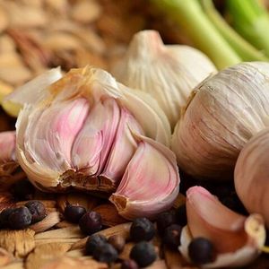 100% Qualité naturelle Ail blanc frais Premium Légumes frais en vrac en vente! - Product Image 3