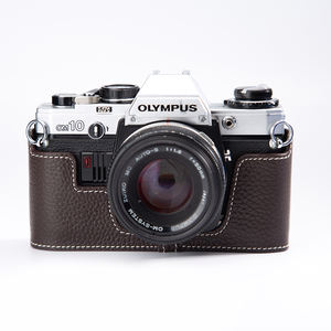 Demi-étui de protection en cuir véritable véritable fait à la main pour Olympus <span class=keywords><strong>OM10</strong></span> OM20 OM30 sac housse en cuir pour appareil photo personnalisable - Product Image 5