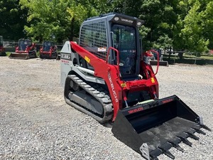 รถตักตีนตะขาบ Takeuchi TL10V2 เครื่องยนต์ Kubota ระบบ PLC รถตักขนาดเล็กสำหรับงานก่อสร้าง - Product Image 1