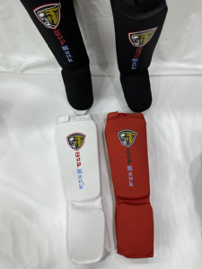 Espinillera barata de fábrica precio protección de piernas entrenamiento de béisbol espinillera cómoda doble correa espinillera - Product Image 4