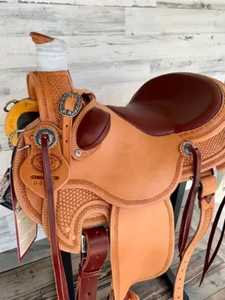 Selle de cheval en cuir Western Wade Tree A-Fork Roping Ranch Durable Confortable et construite pour la performance - Product Image 2