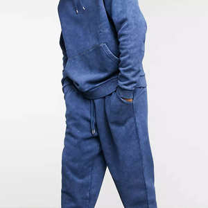 Ensemble survêtement streetwear pour homme de qualité supérieure personnalisé, lavé à l'acide, avec sweat à capuche et pantalon de survêtement, logo personnalisé, taille plus pour l'extérieur - Product Image 3