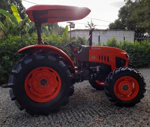 2025 Offre Spéciale pour tracteur 7040 4WD 70HP Machine agricole de haute qualité haute productivité tracteur agricole fabriqué en thaïlande grand - Product Image 4