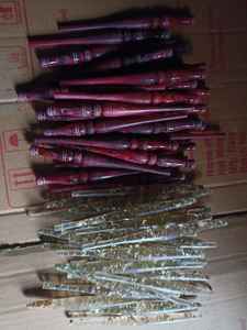 Ganchos de resina de ganchillo multicolor hechos a medida en varios tamaños para tiendas de suministros de hilo y fibra para costura - Product Image 2