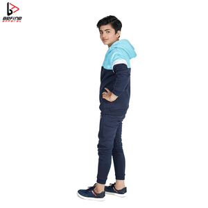 Conjunto de Sudadera con Capucha y Pantalones para Hombre 100% Algodón, Conjuntos Deportivos de Alta Calidad Personalizados para Niños, 100% Algodón, Talla Grande - Product Image 4