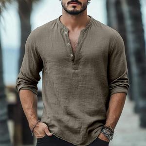 T-shirt boutonné à manches longues en coton de qualité supérieure pour hommes, tissu doux, respirant et infroissable, disponible en vente - Product Image 5