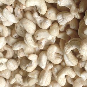 W320เม็ดมะม่วงหิมพานต์ที่ดีจากเวียดนาม - Product Image 1