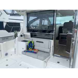 Pursuit OS 445 2023 avec moteur hors-bord - Product Image 5