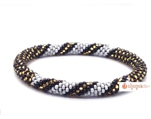 Trusted Wholesale Supplier Selling Excellent Quality Handmade Charming New Fashion <b>Glass</b> Beads Bracelets From Nepal - Product Image 1