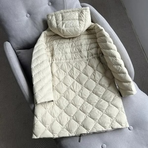 Chaqueta acolchada con capucha delgada informal para mujer, abrigo de pato blanco sólido, estilo bombardero, Parka ligera de talla grande, tela Reversible - Product Image 6