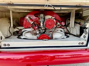 Volkswagen Type 2 Kombi 1974 d'occasion, 15 fenêtres, version brésilienne, moteur 1.6L Flat-4, restauré aux États-Unis Titre - Product Image 5