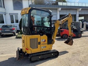 Utilisé pour 3018 Mini Excavator avec moteur et boîte de vitesses Garantie 1 an Type de chenille Capacité du godet de 0.22m Poids 4000kg à vendre - Product Image 4