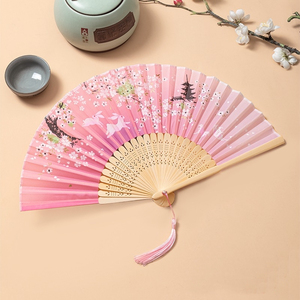 Gran oferta ventilador de mano de bambú para clima cálido regalo y decoración perfectos - Product Image 4