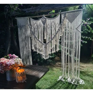 Arche de mariage en macramé faite à la main, décoration murale et à suspendre à la porte, toile de fond de mariage unique en macramé - Product Image 3