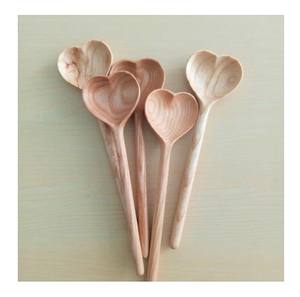 Cuillère en bois naturel de choix sain avec certificat pour une utilisation humaine sûre dans les cuisines écologiques modernes - Product Image 1