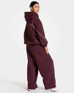 Conjunto Deportivo de Dos Piezas para Mujer, Diseño Personalizado, Pantalones Deportivos Rectos con Cierre y Sudadera con Capucha, Traje Informal - Product Image 5