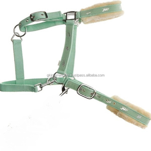 Acolchado de piel de visón duradero de alta calidad, cincha de nailon de diseñador, cabestro de caballo de nailon en tamaños de mazorca completos con cuerdas de plomo a juego - Product Image 6