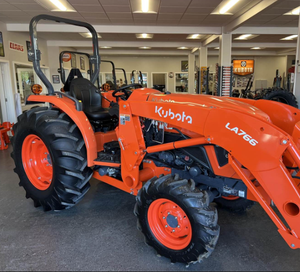 2024 Kubota LA766 tracteur/système d'entraînement avec d'excellentes performances de tournage machines agricoles à économie d'énergie - Product Image 6