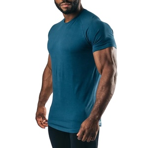 Dernières chemises de sport vintage à manches longues personnalisées 2025, chemises de yoga à manches longues de haute qualité pour hommes - Product Image 1