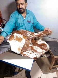 Premium <b>Men's</b> Genuine Leather <b>Winter</b> Jacket with Embroidered Cow Hair for Autumn Spring Summer Seasons - Product Image 2