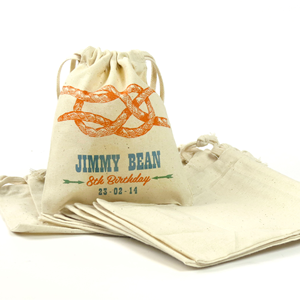 Petits sacs-cadeaux à cordon en pur coton 100% de qualité supérieure motif de lettres pour les fonctions de mariage meilleur prix vente - Product Image 2