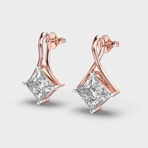 Boucles d'oreilles clous en or jaune/blanc/rose 9K avec diamants taille princesse, design moderne en forme de goutte - Product Image 4