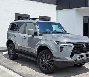 รถยนต์ SUV รุ่น GX 550 Premium 4WD ปี 2024 มือสอง - พร้อมส่ง - Product Image 3