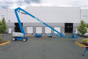 Meilleur prix promotionnel : Nacelle élévatrice à flèche d'occasion avec entraînement hydraulique, hauteur de plateforme maximale de 14,2 m, disponible à la vente dès maintenant - Product Image 3