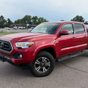 Usado 2023 T * oyota Tacoma - Product Image 1