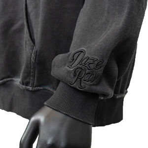 Sudadera con Capucha Negra Neutral Estilo Urbano, Costura Cruzada, Estampado Agrietado, Bordado 3D, Pintura a Base de Agua, Estilo Vintage - Product Image 3