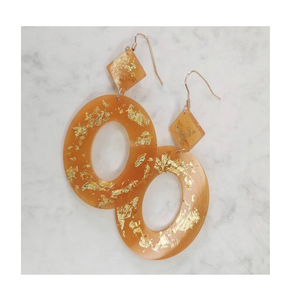 ต่างหูเรซินแฟชั่นทำด้วยมือคุณภาพสูงสำหรับผู้หญิงและเด็กผู้หญิงงานฝีมือธรรมชาติแบบปรับแต่งได้ - Product Image 4