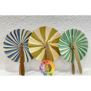Ventilador de mano de bambú ecológico rústico hecho a mano vietnamita tradicional diseño de hoja de palma de coco para decoraciones de fiesta listo para exportación - Product Image 2