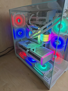 PCs de Gama Alta para Juegos 2025, i9-14900K, RTX 4080 SUPER, 64GB DDR5, 4TB NVMe, Blanco - Product Image 3