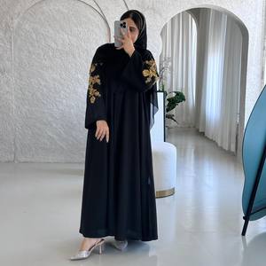 Abaya longue en satin de soie de luxe sur mesure en gros pour femmes adultes, robe musulmane, Dubaï, manches longues, anti-rides, faite à la main - Product Image 1